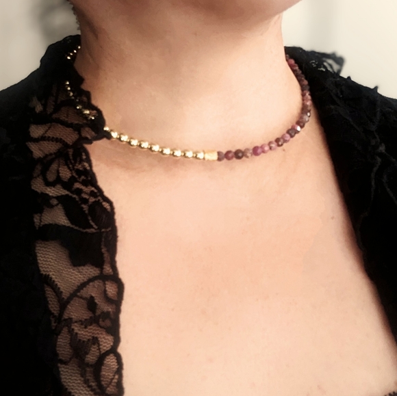 Natural Red And Pink Ruby In Assymetrical Gold Beaded Choker/Necklace - Picture 9 of 9